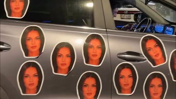 TROME - Onelia Molina celebra que Jota Benz luzca auto con el rostro de Angie Arizaga