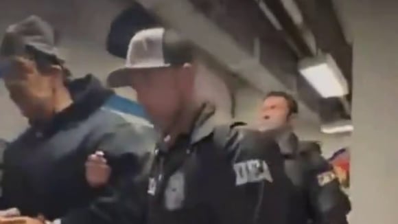 TROME | Filtran video de Nicolás Maduro frente a agentes de la DEA: “Happy new year” (Redes sociales)