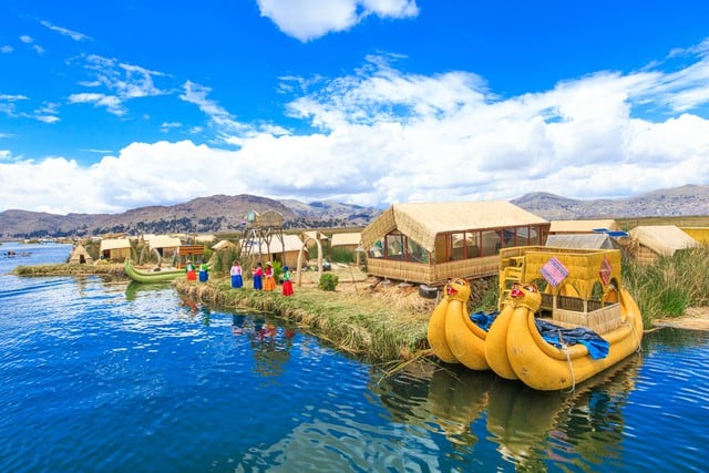 A mamá le encantará navegar sobre el lago más alto del mundo, el Titicaca, en Puno. (Foto: Difusión UTP)