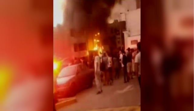 San Juan de Miraflores: Incendio consume vivienda en la Av. Pastor Cevilla
