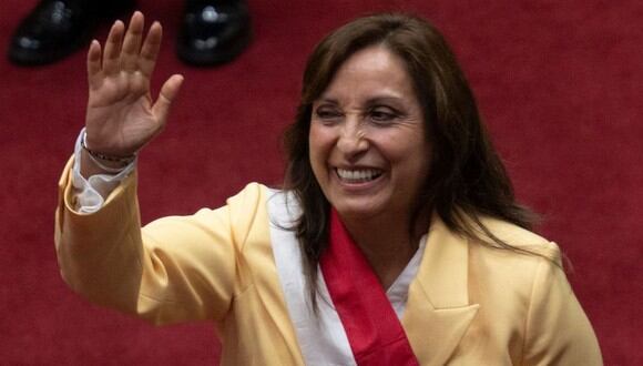 Dina Boluarte encabezará el gobierno hasta que concluya el periodo presidencial en julio de 2026.