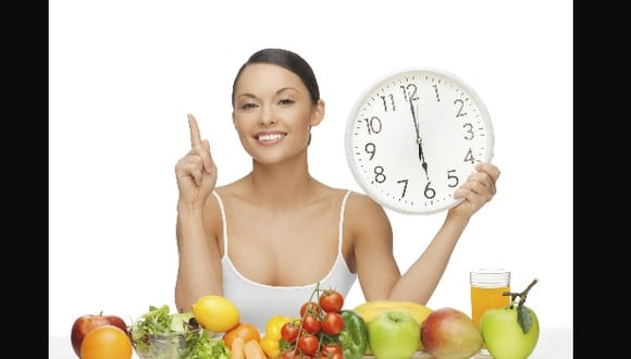 Comer en cinco momentos del día de forma saludable, permite controlar mejor el apetito.