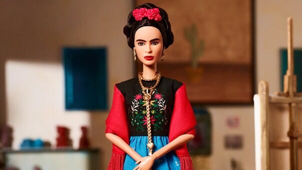 Lanzan barbie de Frida Kahlo por el Día Internacional de la Mujer