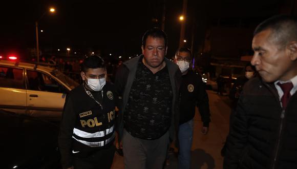 Néstor Rivera Espinoza (48) y Geremias Joaquin Vásquez (51), sospechosos del crimen del taxista, fueron intervenidos. (fotos: Hugo Pérez/GEC)