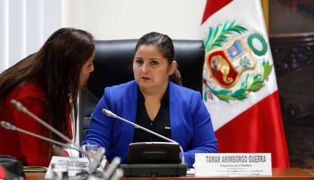 Tamar Arimborgo, congresista de Fuerza Popular, aseguró en un proyecto de ley que el enfoque de género causa "cáncer". (Fotos: GEC/Congreso de la República)
