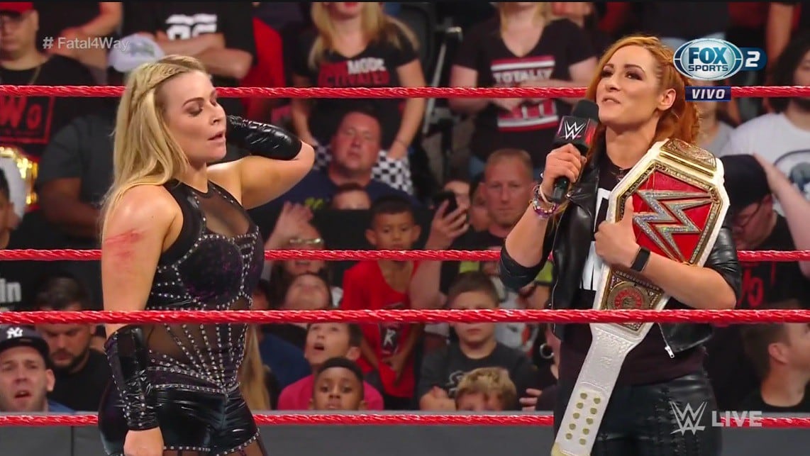 Natalya se impuso en una lucha contra Naomi