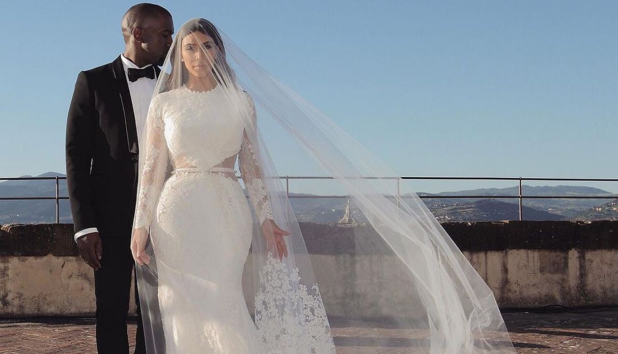 Kim Kardashian recuerda su matrimonio con Kanye West con romántica publicación. (Foto: @kimkardashian)