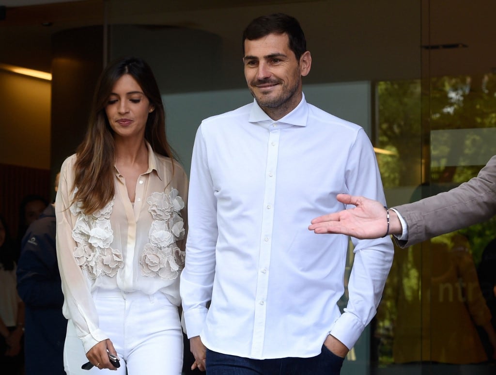 Iker Casillas y Sara Carbonero (Fotos: AFP)
