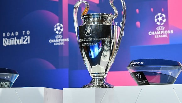 De acuerdo con el medio español ‘Sport’, el máximo ente rector del fútbol en Europa tendría en mente un nuevo formato para la Champions League 2024-2025. (Foto: AFP)