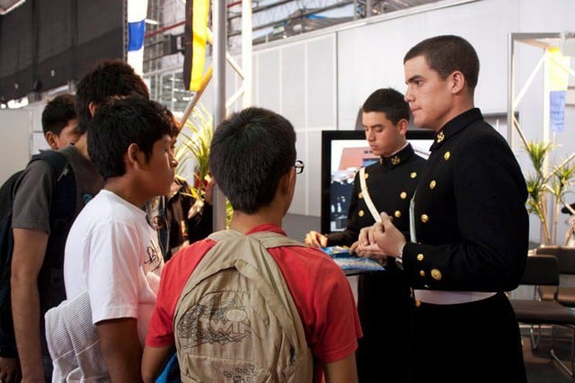 Marina de Guerra del Perú realiza la primera feria vocacional marítima para escolares. (Dicapi - Difusión)