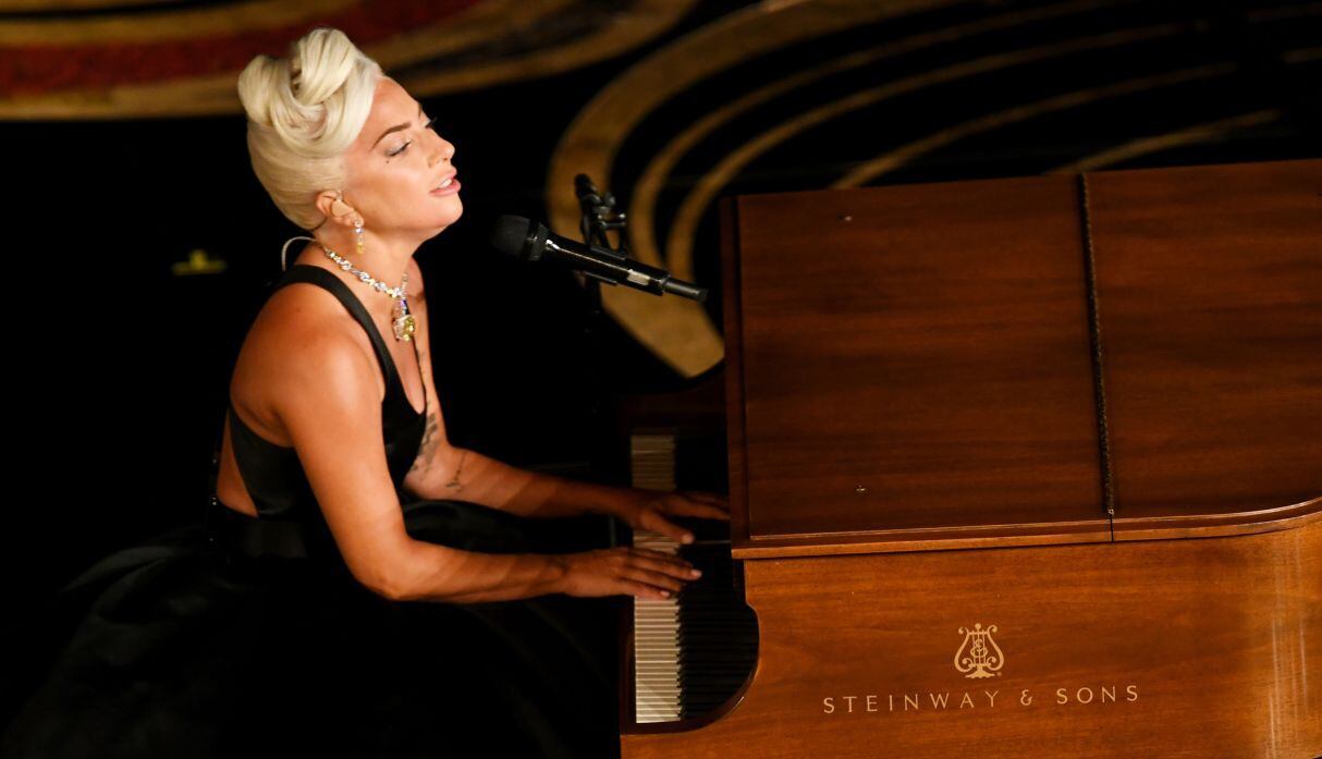 A Lady Gaga la acusan de plagiar su tema "Shallow". (Foto: AFP)